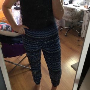Hollister Ankle Cropped Pants